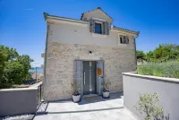 Villa GreyStone-House Podgora Charming with privat heated pool and romantic view