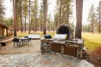 Cozy Cottage at The Bitterroot Mile Club