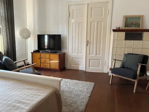 Apartment with garden and lake view from the veranda. Family friendly! Hotels in Nordwestuckermark