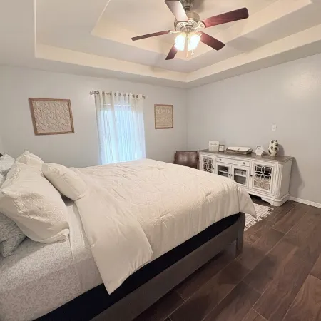 3 Bedroom with WiFi and AC in Weslaco