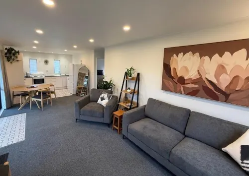 Protea Cottage. Relax-Explore-Work. 3km to Town. Hotels in Masterton
