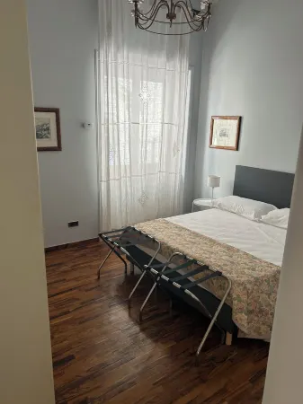 See the Sea B&B Отели рядом с достопримечательностью «Arechis Castle»