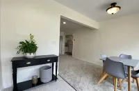 Cute 2bed room bring lots of energy place to get away !!