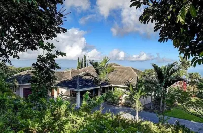 Luxury Private Villa - 180° Sunset Views - 3 Acres فنادق في 
