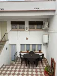 Charming old town house steps from the beach Hotel a Premià de Mar