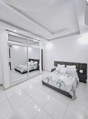 Appartement 3pièces Lumineux et Confortable Dans un Quartier Sécurisé!