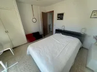 Superb sea view apartment with private pool! 5 minutes from the center.