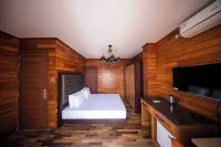 Grand Lotus Bentota Hotels in Aluthgama