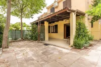 Self-contained beach house in Sardinia, 5 minutes from the beach