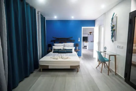 RÊVE BLEU Superb villa with sea view and private pool