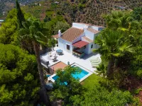 Villa Mar y Luna - Pools
