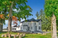 Scenic 10 Acre Farm House - Host Your Event Here Hoteles en Milton