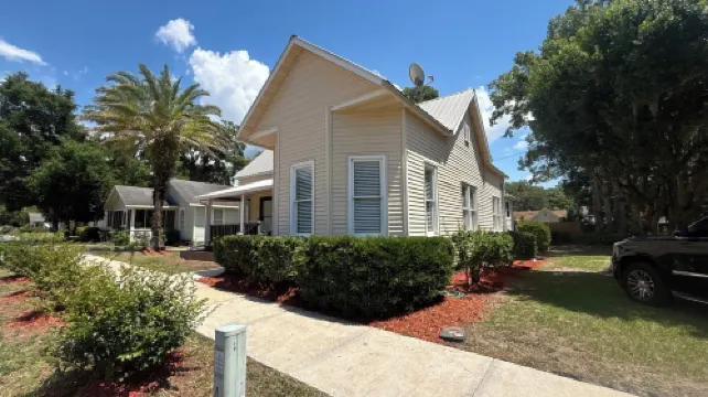Historic  1905 Victorian Home in Dunnellon Rainbow River World Equestrian center