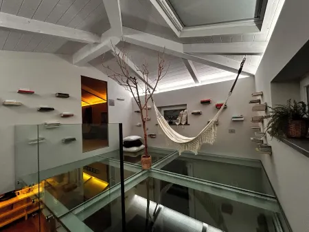 Luxory penthouse in the city center with spa Отели рядом с достопримечательностью «Sito archeologico largo Sant'Anna (Villa Romana del I sec. a.C.)»