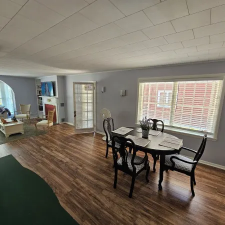 Spacious Decorated Apartment: Your Perfect Stylish Living Space