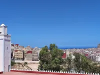Lovely 5-bedroom apartment with WiFi in Al Hoceima Hotels in Al Hoceïma