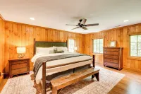 Mountain Views Luxe Highlands Mansion on 6 Acres - 4-Star