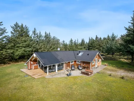 "Anisette" - 1km from the Sea Отели в г. Vejers Strand