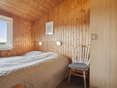 "Siri" - 400m from the Sea