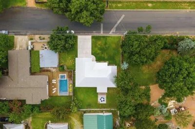 Luxury Home 3Blck from Main St with FirePit Hotels near Japanese Garden of Peace