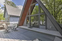 Lake Pepin Cottage w/ Decks + Private Beach! - 3-Star