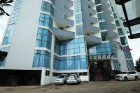 Crescent International Hotel