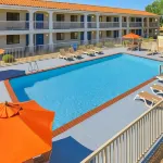Motel 6 Thousand Oaks, CA - Pools