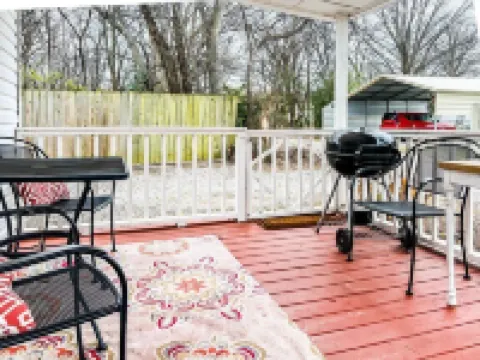 Schiffman Northeast Nook