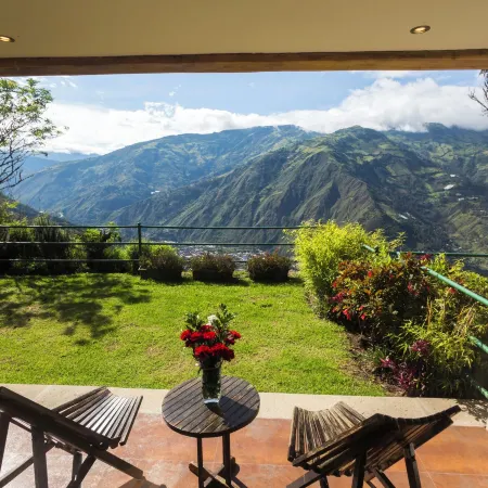 Luna Volcán, Adventure SPA