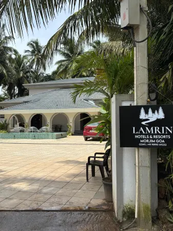Lamrin Morjim Goa Отели в г. Морджим