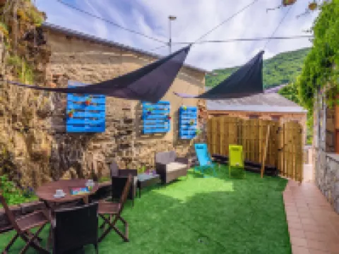 Riverside Rustic Retreat