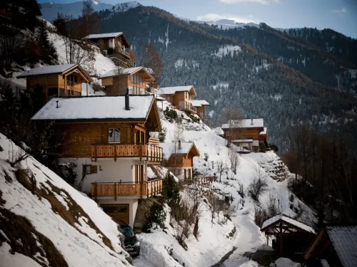 Apartment with balcony in Veysonnaz
