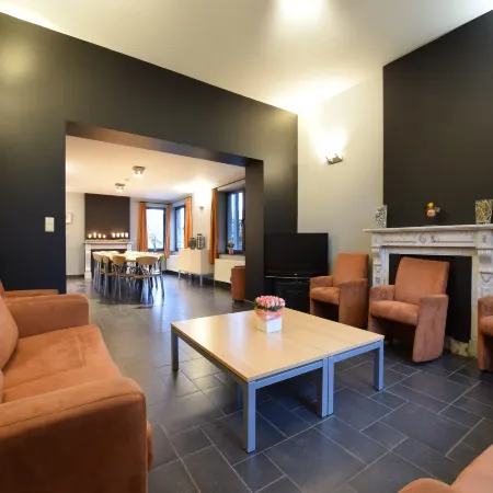 Spacious Durbuy group stay