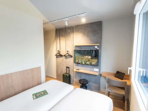 Hotel Ibis Budget Rennes Cesson - Parking