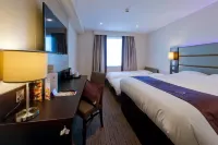 Premier Inn Reading Gateway Hotels in Reading
