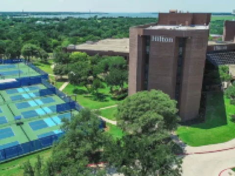 Hilton DFW Lakes Executive Conference Center Hotels in Grapevine