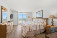 Oceanfront Oasis: Stunning 2BR/2BA Condo in Indian Harbour Beach