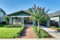 Renovated, Stylish Retreat w/ Patio in Lakeland! - 3-Star