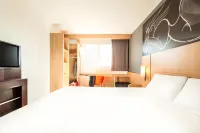 Ibis Châtellerault - 3-Star