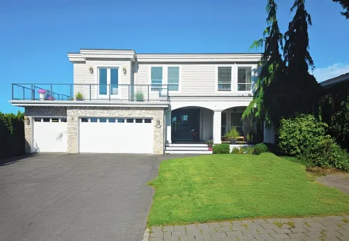 Sand and Salt Bed & Breakfast Hotels in White Rock