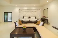 Forest Falls Garden Maerim Chiangmai Hotels in Saluang