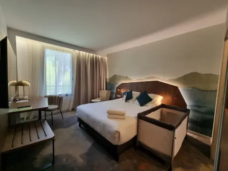 Mercure Aix-en-Provence la Duranne Gare TGV