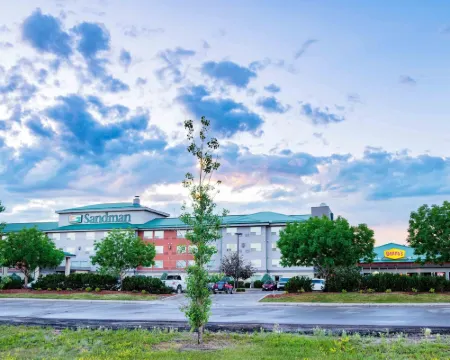 Sandman Hotel & Suites Regina Hotels in Regina