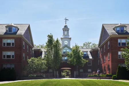 Graduate by Hilton Providence Отели рядом с достопримечательностью «Парк Роджер Уильямс»