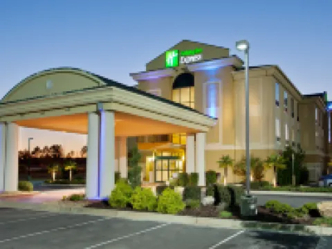 ホリデイ イン エクスプレス ホテル & スイーツ コーディール ノース by IHG コーディールのホテル