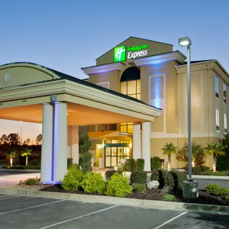 Holiday Inn Express & Suites CORDELE NORTH by IHG