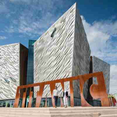 貝爾法斯特市馬德龍飯店 Hotel Exterior