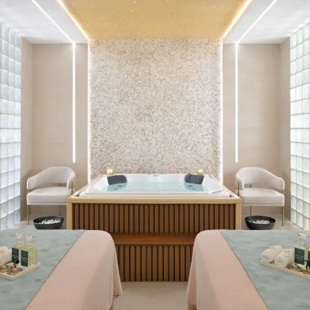 Swissôtel Al Murooj Dubai