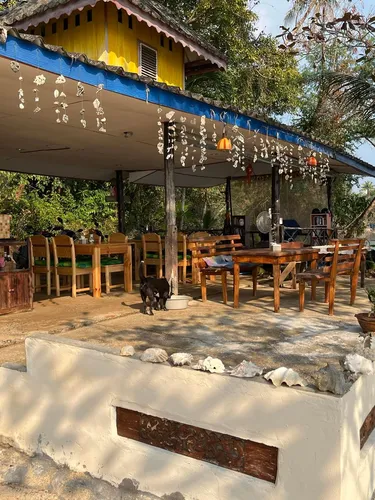 รูปภาพของอ่าวผ่อง รีสอร์ท