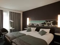 Mercure Pont d'Avignon Centre Hotel โรงแรมในอาวีญง
